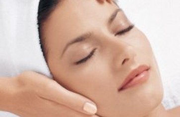 Три продукта для красоты и молодости кожи лица