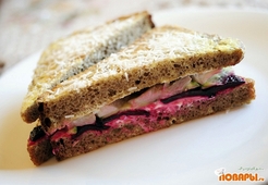 Бутерброд  «Селедка под шубой»