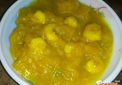 Рецепт: Креветки, тушеные в тыкве