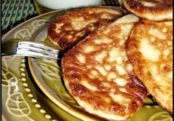 Рецепт: Сырные блинчики