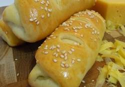 Рецепт: Кифле с сыром