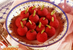 Вишни из марципана