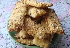 Сырное печенье с тмином