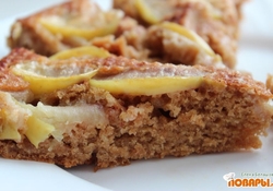 Рецепт: Постная шарлотка (или постный яблочный пирог)