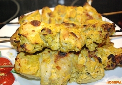 Рецепт: Куриный шашлык с индийскими пряностями