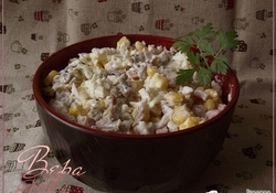 Рецепт: Салат с шампиньонами и ветчиной