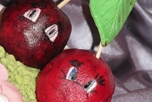 Шаг 3: Каждую мафинку разрезать пополам, пропитать …