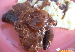 Рецепт: Свинина в шоколадном соусе