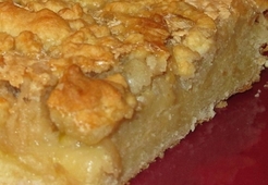 Пирог с яблочно-белковой заливкой