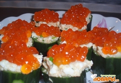 Праздничные огуречные лодочки