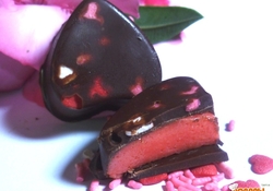 Рецепт: Конфеты Fresa y chocolate