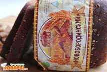 Шаг 4: Подаем суп с новобородинским хлебом.