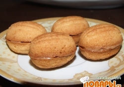 Рецепт: Орешки с начинкой 