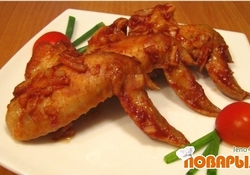 Рецепт: Куриные крылышки в томатной пасте