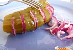 Закуска "Нарядный огурчик"