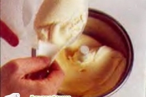 Шаг 8: Выньте мороженое из мороженицы специальной …