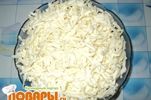 Шаг 5: Четвертый слой - натертые на …