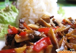 Грибы с имбирем и перцем