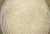 Шаг 2: Подготовка кукси занимает пару минут. …