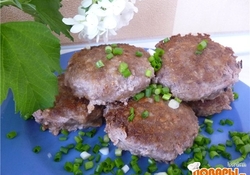 Рецепт: Бифбургеры с сыром