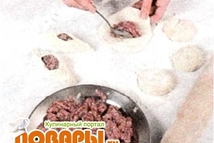 Шаг 3: Готовое тесто разделить на части, …