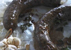 Рецепт: Домашние колбаски  