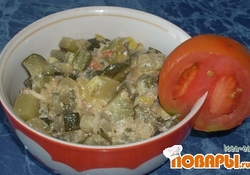 Рецепт: Овощной рататуй со сметаной