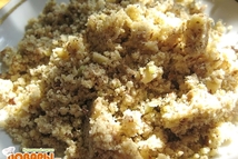 Шаг 3: Очищенные грецкие орехи измельчить в …