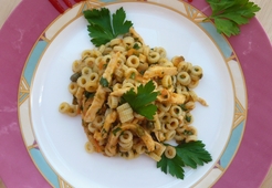 Паста....."Муравейник" по-итальянски с тушеными кальмарами