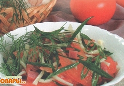 Салат из домашней лапши и ветчины