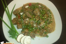 Шаг 5: Тушим минут пять,долго на плите …