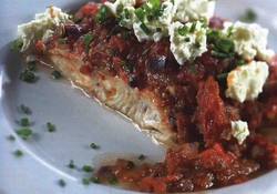 Рецепт: Судак, запеченный в томатном соусе  