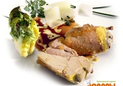 Рецепт: "Торт" из бычьих хвостов с луком-пореем