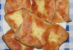 Хачапури с картофелем и брынзой