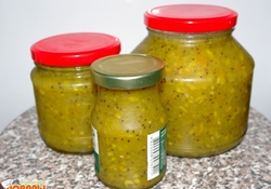 Рецепт: Витаминки из крыжовника и апельсина