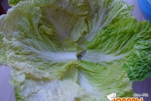 Шаг 1: Листья капусты моем, высушиваем и …