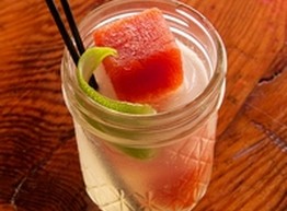 Лучшие рецепты кубиков льда для освежающего лета