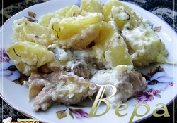 Рецепт: Картофель с курицей, запеченный в сыре