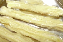 Шаг 2: Бобовую спаржу «Юнн» (аналог мяса …