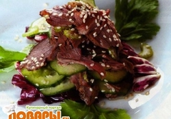 Рецепт: Огуречный салат по-вьетнамски  