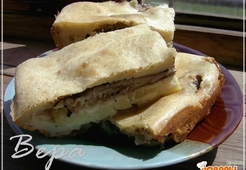 Пирог со шпротами