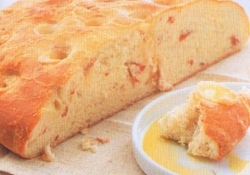 Рецепт: Пицца из картофельного теста с салями и фонтиной  