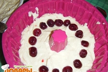 Шаг 2: Добавляем манную крупу и еще …