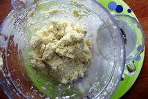 Шаг 2: Заливаем водой чистенькие бобы (стакана …