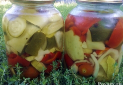 Консервированное овощное ассорти