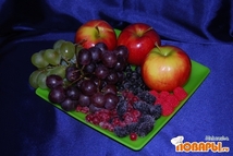 Шаг 2: Фрукты и ягоды. Ягоды в …