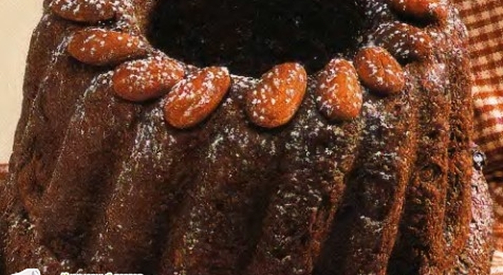 Шоколадный кекс с пряным изюмом