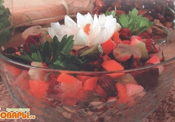 Рецепт: Винегрет с фасолью и грибами