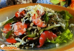 Корейский салат из морской капусты с рисом  